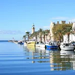 Διαμέρισμα Les Jardins Du Port-10 By Interhome