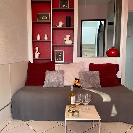 Les Jardins Du Port-10 By Interhome Le Grau-du-Roi