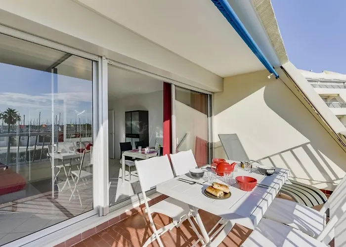 Διαμέρισμα Les Jardins Du Port-10 By Interhome *